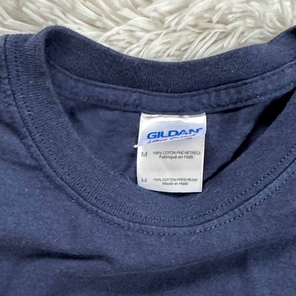 Gildan Navy Blue Elvis is My Co-Pilot Basic Tee Shirt 100% Cotton - Picture 2 of 3